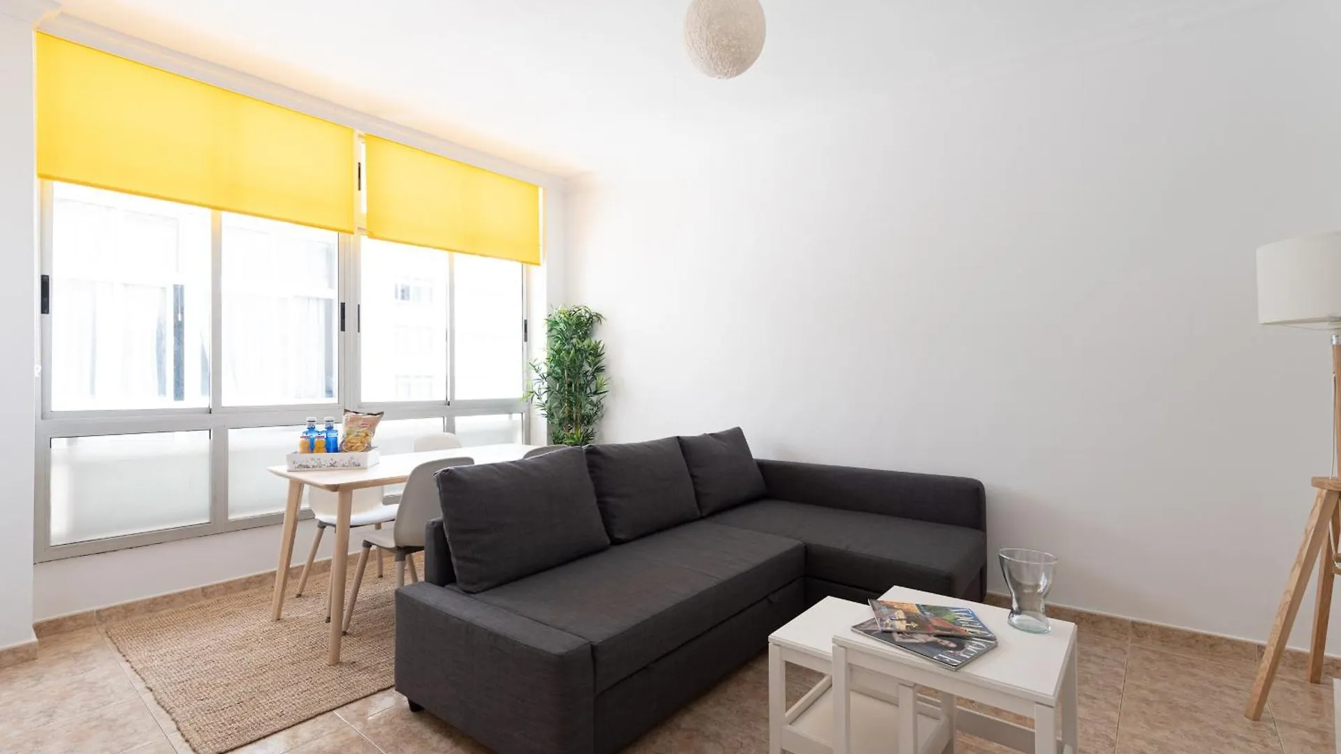 Apartamento Junto Al Parque Santa Catalina Las Palmas de Gran Canaria Spain